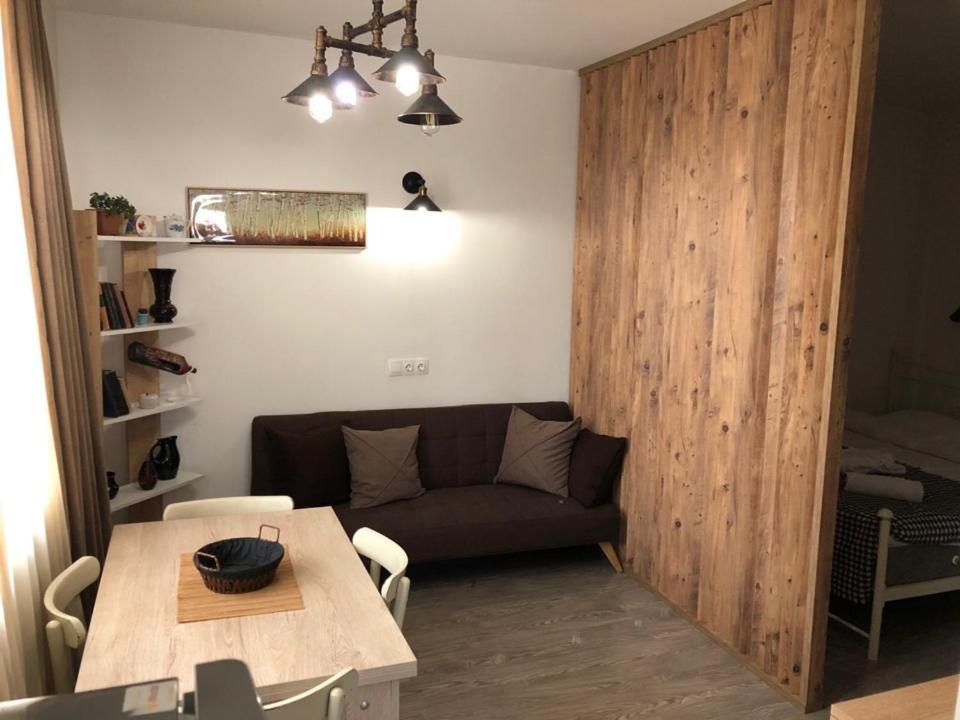 Verona Apartment Dushet'i Екстериор снимка